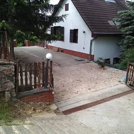 Korona Ueduelo Igal